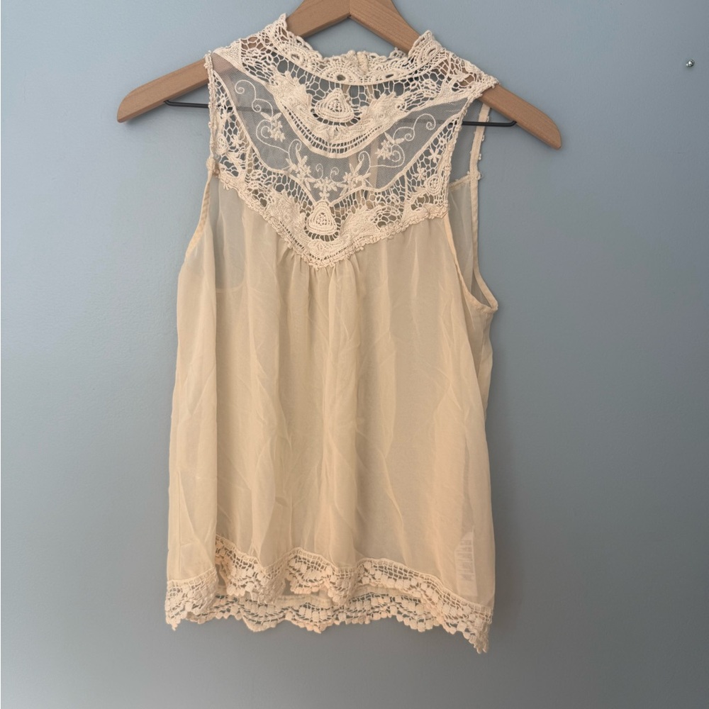 Forever 21 Cream Lace Tank Top